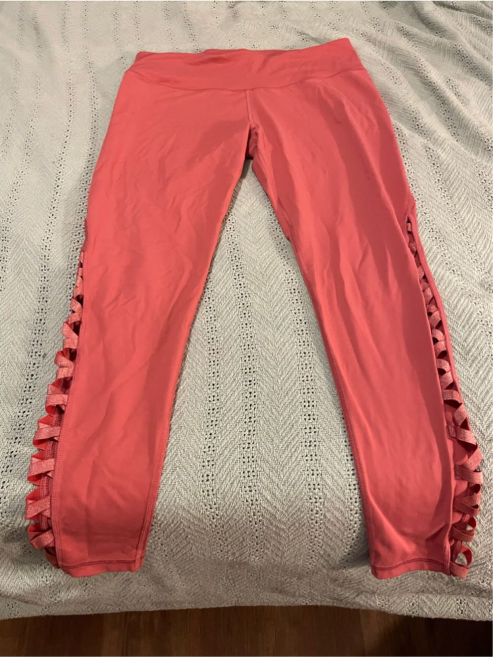 Victoria's Secret Sport Leggings XL salmon with Silver sparkle Side Detail luxe